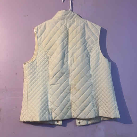 Vest - Picture 2 of 2